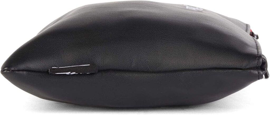 Titleist Travel Gear Professional Zippered Golf Pouch Black
